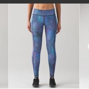 Lululemon Speed Tight V - Strive Multi Black Print